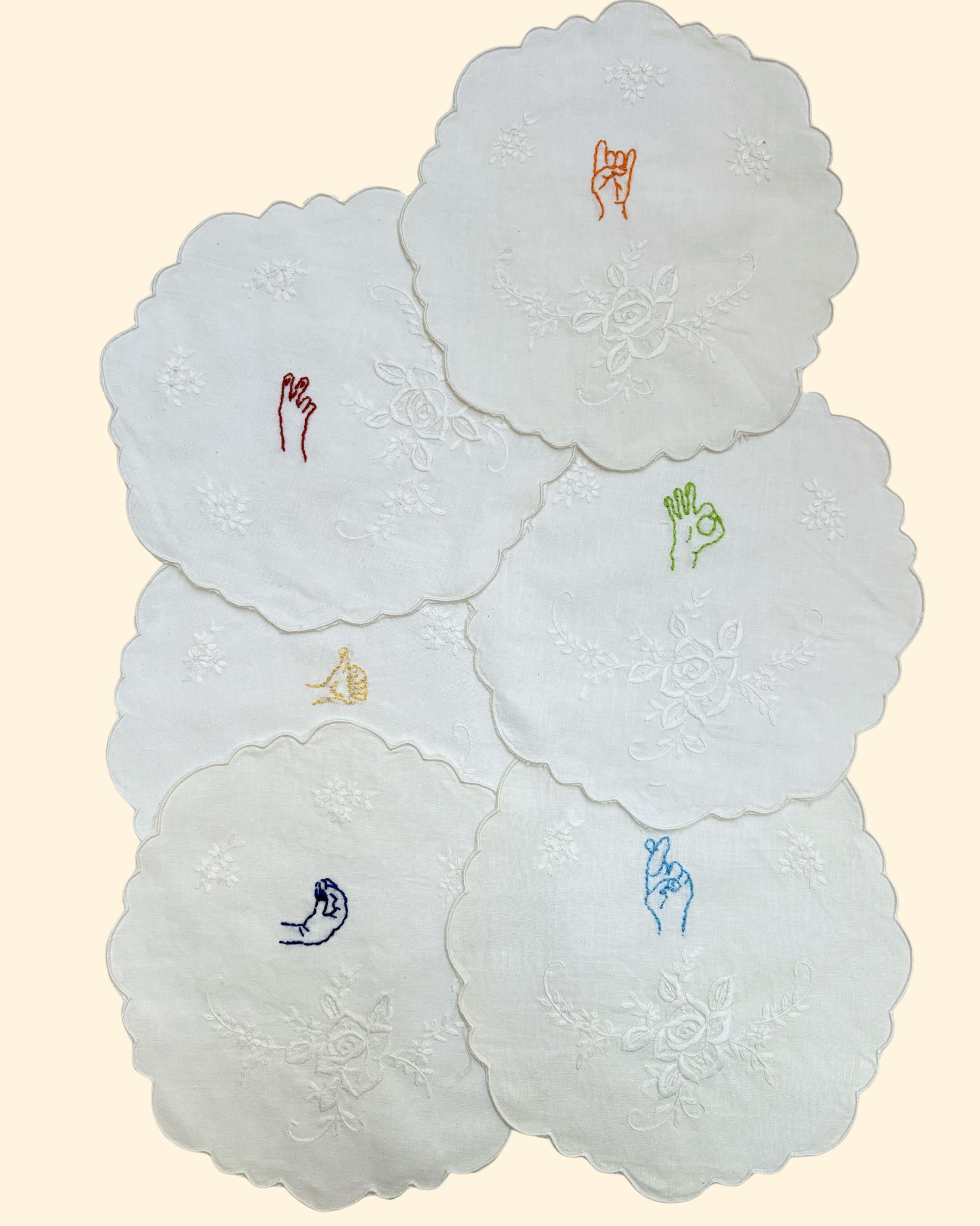 Set of doilies " I gesti italiani"
