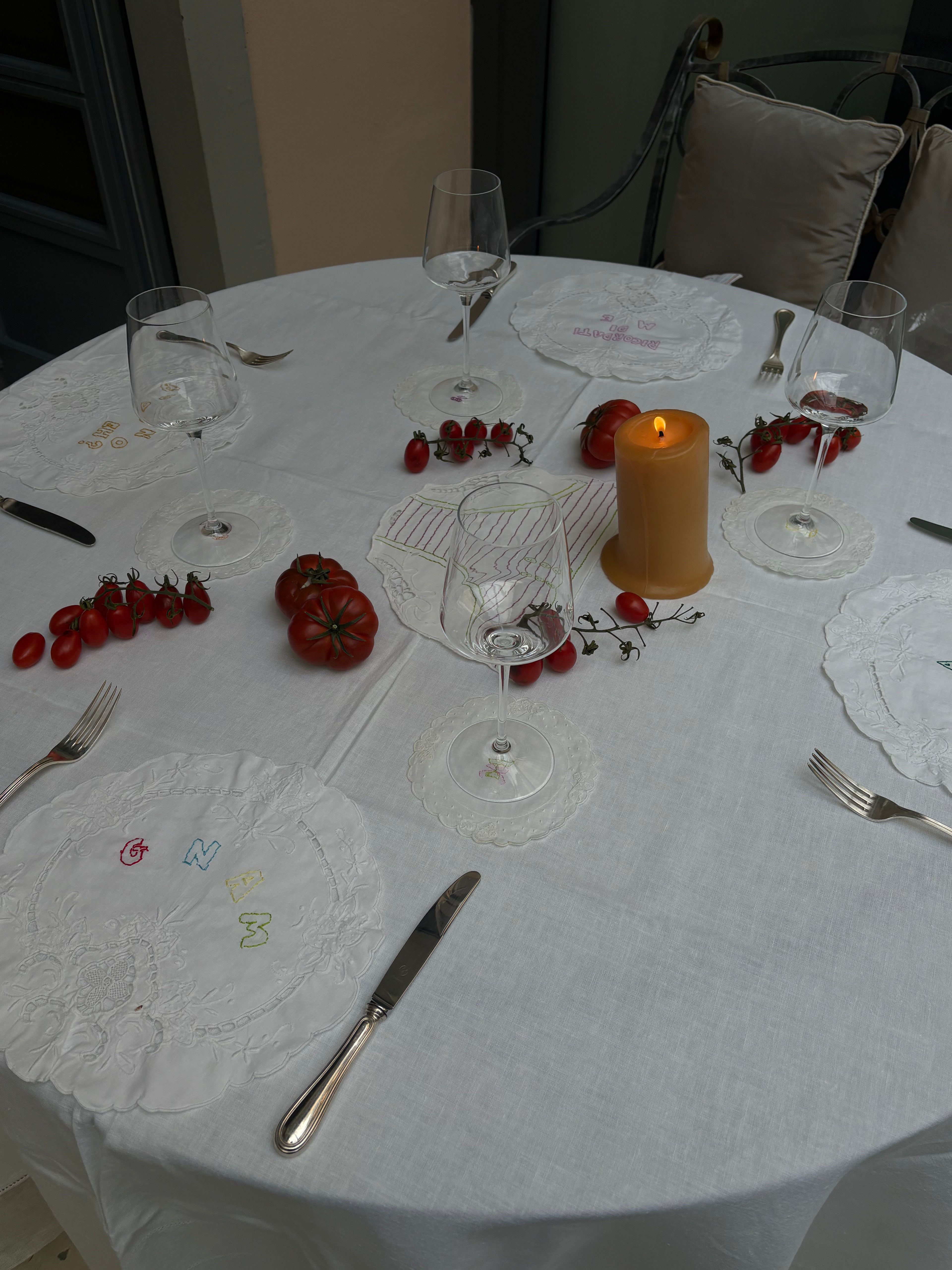 Under Plates " Parole"