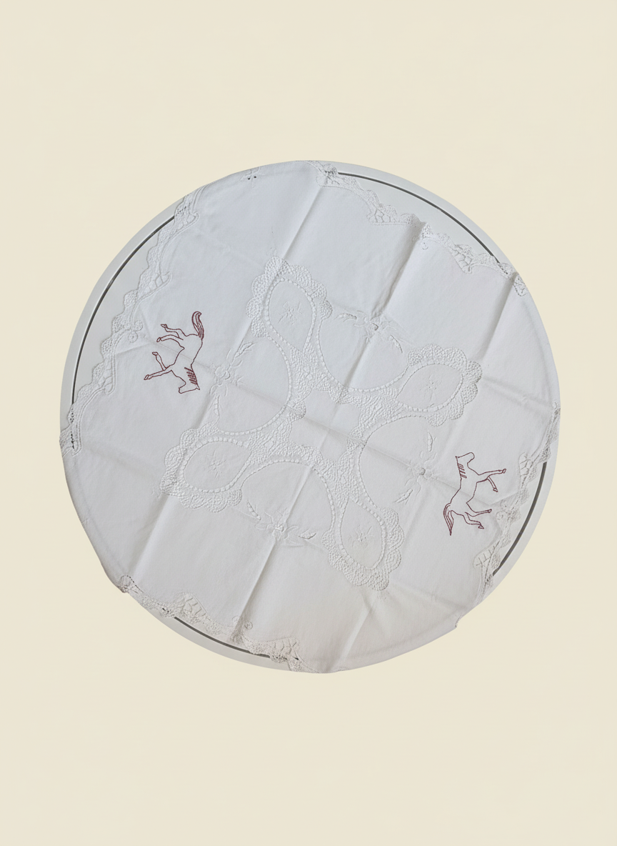 center tablecloth "Il Cavallo Rosso"